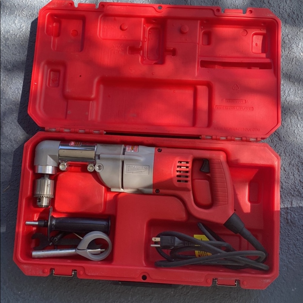 Milwaukee Right Angled Drill